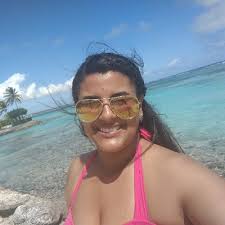 Alice Guzmán (@aliceguzman)