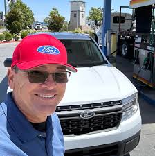 We're thrilled to celebrate more happy customers this Memorial Day weekend!  A huge congratulations to Paso Fords very own Steve Roberts! He scored a  deal from Jason Buchanan