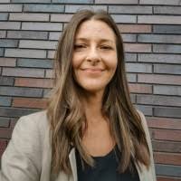 1200+ "Henricks" profiles