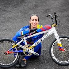 Jun 21, 2021 · nuestra imagen y embajadores de marca de bicicletas bmx son mariana pajón, carlos ramírez y alise willoughby y esperamos que puedan obtener medallas en los juegos olímpicos, por lo que potenciaría la marca en el exterior. Mariana Pajon Marianapajon Twitter
