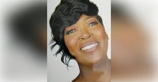 Glenda Williams's Instagram, Twitter & Facebook