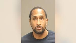 I will kill you': Man pulls gun