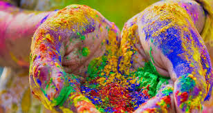10 Holi Colour Options To Make Your Celebrations Safe, Vegan and Eco-Friendly