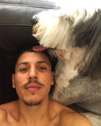 AJ (AdrianJosé) (@adrianjflores_) • Instagram photos and videos