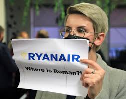 Book your ryanair low cost flights! Ryanair Ceo Says Belarus Plane Grounding Was State Sponsored Piracy