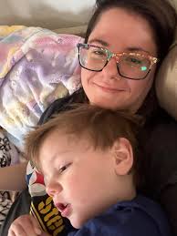 I left a Pink hat and sun glasses at the culombine Park the some body find  then can you please let me no