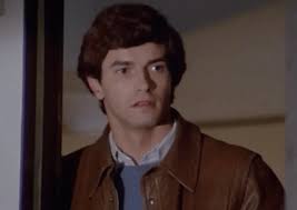 Giallo fans, do You prefer the original new York ripper, or the new York  ripper of the comics? : r/Giallo