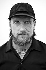 Unsere dienstleistungen im bereich zahnimplantate. Mike Vallely Beziehung Vermogen Grosse Tattoo Herkunft 2021 Taddlr