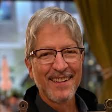 Robert Zerby (@Hindsight_Wise)