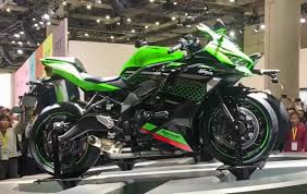 5,355 likes · 33 talking about this. 2020 Kawasaki Ninja Zx 25r Coming To Indonesia In April Bikesrepublic