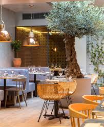 Very Organic Welcoming Restaurant Decor By Kinnersley Kent Design Modern Restaurant Restaurant Decor Bar Design Restaurant