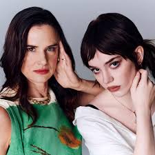 Spolier: I love they all tricked Shauna and her family left her insane a$$ 