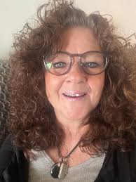 Three years ive been off cannabis! So proud of myself, im constantly around  it as my neighbours smoke it but i dont miss it one bit, in fact the smell  knocks me