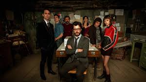 La proeza, que inspira una nueva miniserie de netflix, provocó el caos en el sistema financiero colombiano. Ficcion Y Realidad Las Similitudes Entre El Robo Del Siglo Y La Serie La Casa De Papel Rpp Noticias