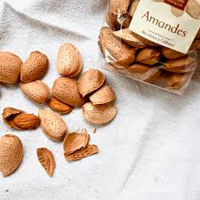 Amandes Fraiches Abbaye Notre Dame De Fidelite De Jouques Divine Box