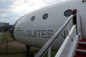6ch tx& rx, (2pcs 17g servo. Vliegtuigsuite Teuge Ned Sleeping In An Ilyushin Il 18 Flyctory Com