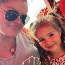 How many people in Highland had basement flooding from rain?