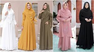 Mungkin model gaun juga sangat fleksibel jika dilihat dari sisi modifikasi. 42 Model Gamis Syar I Dan Sarimbit Keluarga Terbaru 2020 2021 Cocok Dipakai Ke Segala Acara Formal Youtube