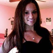 Kimberly Grindle's Instagram, Twitter & Facebook