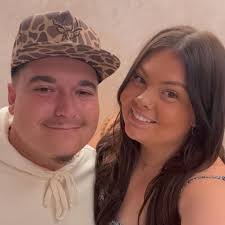 Hi ladies! 😊 I am a hairstylist located at Hairitage Salon. I'm thinking  about starting $25 blowout Tuesdays. This would include a wash, blow dry,  and style of your choice! Have fresh,