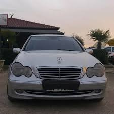Shitet Marka Modeli Mercedes Benz C Class Viti 2001 Kambjo Automatike Lloi I Karburantit Nafte Kilometrat 240 000 Mercedes Benz Benz C Benz