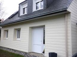 Bardage Pvc Posee Pres De Perigueux Bardage Pvc Bardage Bardage Exterieur Maison