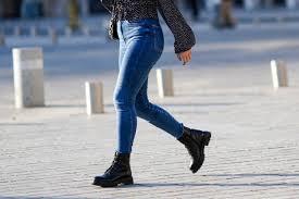 As 6 características da geração z. Jeans Skinny O Novo Simbolo Do Embate Geracional Entre Millennials E A Geracao Z Revista Marie Claire Moda