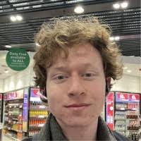 40+ "Leon Winter" profiles