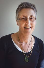 Lesley-Hooper—[piture-needs-to-be-lightened]_DSC3251A_adj