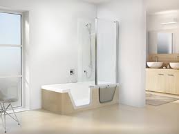 Meist gibt es den passenden duschaufsatz dazu, so dass die badewanne gleichzeitig auch eine vollwertige dusche ist. Badewanne Mit Tureinsatz Aktion Barrierefreies Bad