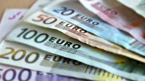 Την παράταση της αυτόματης ανανέωσης όλων των δελτίων ανεργίας που λήγουν έως και τις 10 μαΐου 2020, μέσω του ολοκληρωμένου. Oaed Epidoma 400 Eyrw Se Anergoys Pote 8a Do8ei Skai
