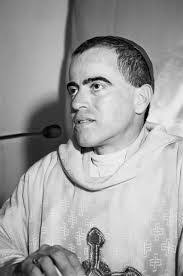 Dennys Cruz's Instagram, Twitter & Facebook