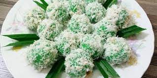 Adrem kue adrem adalah kue yang dibuat dari campuran tepung beras dengan gula jawa ini memiliki ciri khas. 7 Resep Jajanan Pasar Yang Enak Dan Sederhana Cocok Untuk Camilan Buka Puasa Merdeka Com