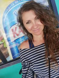 Hello Sailors, this is Stefania! I traveled all around the world for  pleasure and for business, I did few seasons