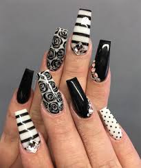 Acrylic Black And White Striped Nails Black And White Nails Hand Painted Nail Art Stripes Polka Dots Bling 115 8k Followers 4 234 Followi Dot Nail Designs Black And White Nail Art Nail Art Stripes