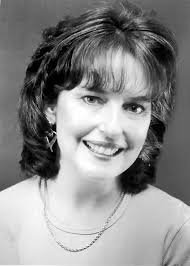 Deborah Mazzeo's Instagram, Twitter & Facebook