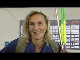 Since giving birth to her second child in 2018, world record holder spotakova has struggled to recapture her very best form and finished ninth at last year's world. Barbora Spotakova Po Ostepu Na Zlate Tretre 2020 Youtube