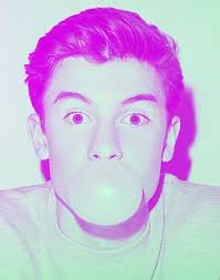 Michelle Edgington (micedging)