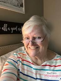 Hi all! I just wanted to introduce myself and share a photo I took. Update:  my name is Antoinette and yes I go by Antoinette :) I sold everything I  owned packed