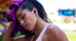 Roberta Bruni: Italian Pole Vaulter Competing in Paris 2024 Olympics