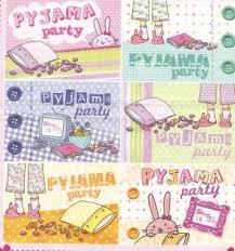 Une soirée pyjama serait alors une très bonne idée ! 14 Meilleures Idees Sur Invitation Pour Pyjamas Party Invitation Soiree Pyjama Invitation Anniversaire Soiree Pyjama