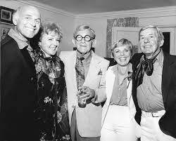 Слушать песни и музыку kevin macleod онлайн. Palm Springs Celebrities Actor Author Gavin Macleod