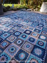 Die nächste decke aus granny squares werde ich wieder gleich in der letzten runde zusammenhäkeln! Die Schenefelder Hausfrau Granny Square Decke Fertig Granny Square Decke Decke Hakeln Granny Patchworkdecke Hakeln