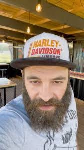 Cedric Harley's Instagram, Twitter & Facebook