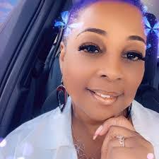 Aisha Lacey's Instagram, Twitter & Facebook