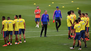 El seleccionador de colombia, carlos queiroz, dio a conocer una lista provisional de 37 jugadores, de los cuales saldrán los 24 convocados definitivos. Convocatoria De La Seleccion Colombia Para Primeras Fechas De Eliminatoria Agencia De Medios Hoy Noticias