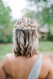 No podíamos no aportar nuestro toque a esta lista de propuestas de adornos para el pelo de la novia. Peinados Para Novias Con Cabello Corto Vorana Blog