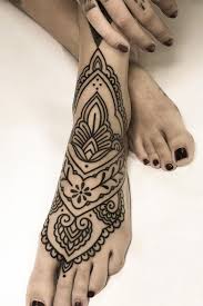 Everything That You Need To Know About Getting A Mandala Tattoo Mandalatattoo Tattooart Tattoodesign Ta In 2020 Mandala Foot Tattoo Henna Tattoo Foot Foot Tattoos