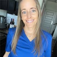 Megan Farris's Instagram, Twitter & Facebook