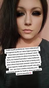 Amy Paletta's Instagram, Twitter & Facebook